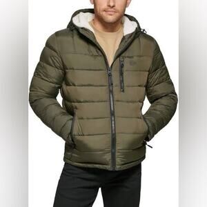 Men's Levi’s Olive Puffer Jacket With Sherpa Lined Hood in Size Large NWOT.